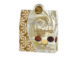 Voor jou … een heerlijk boeketje! met 100 gram chocolade bloemen